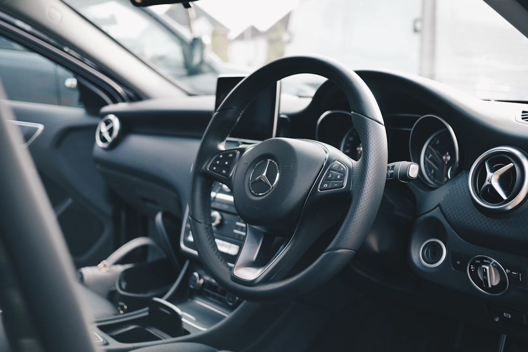 Čištění automobilového interiéru Praha – BeeClean